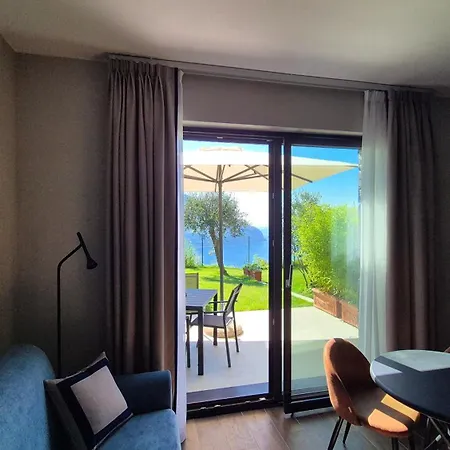 La Giulia Like Apart Otel