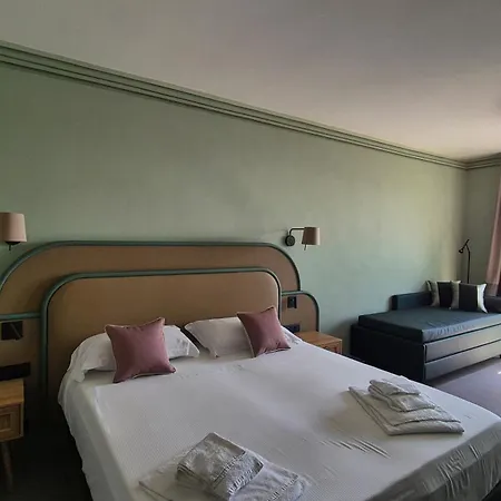 La Giulia Like Apart Otel 4*