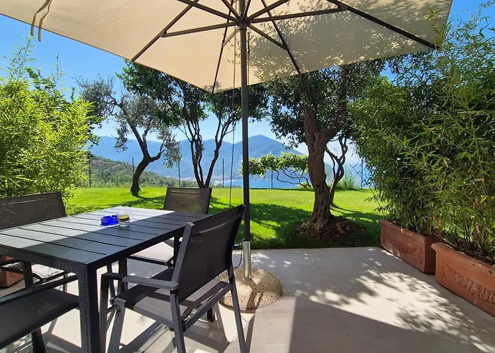 La Giulia Like 4* Bonassola