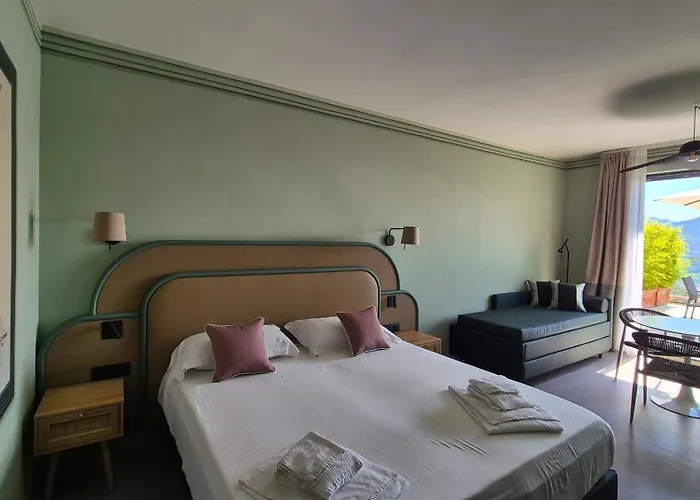 La Giulia Like Aparthotel 4*